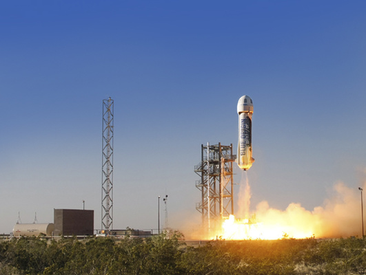 Blue Origin впервые успешно посадила ракетоноситель многоразового использования