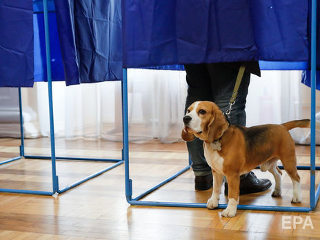 Место голосования для участия в парламентских выборах сменили более 26 тыс. украинцев – реестр избирателей