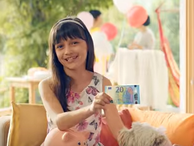 Европейский центробанк ввел в обращение новую банкноту €20