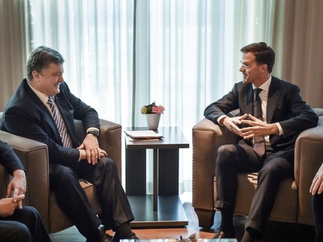 Порошенко: Нидерланды поддерживают продление санкций ЕС против России