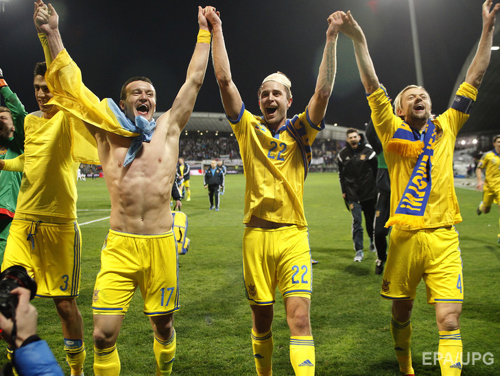 УЕФА наказал сборную Украины матчем без зрителей
