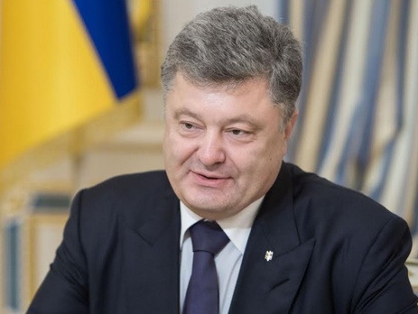 Порошенко: За 18 месяцев на Донбассе погибли восемь тысяч человек
