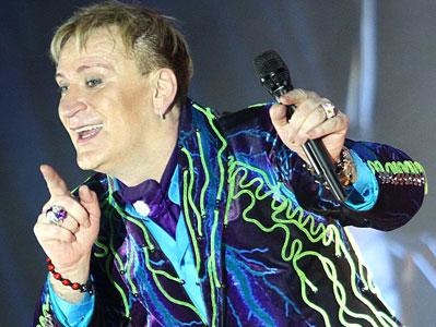 СБУ запретила въезд в Украину певцу Пенкину