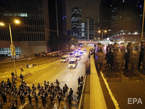 Власти Гонконга отказались от закона об экстрадиции