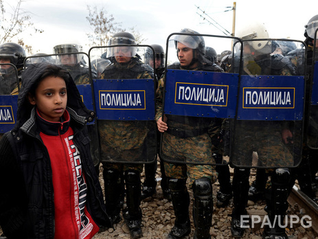 В массовой драке на границе Македонии и Греции пострадали 38 человек