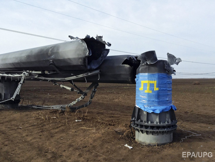 Участники блокады Крыма допустят энергетиков к ремонту ЛЭП "Каховка-Титан"