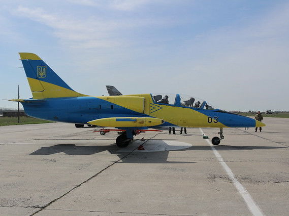 В Харьковской области потерпел крушение учебно-тренировочный самолет L-39