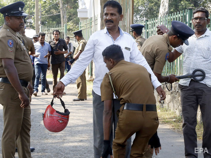 ﻿Колишнього начальника поліції й ексміністра оборони Шрі-Ланки заарештовано у справі про квітневі теракти