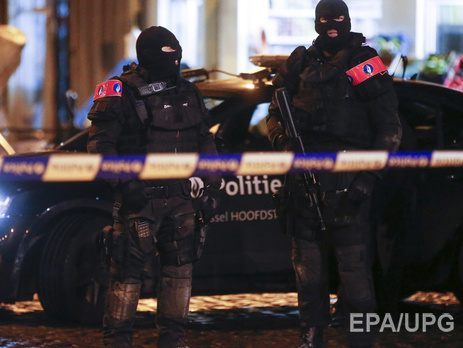 CNN: Подозреваемый в организации терактов в Париже Салах Абдеслам мог выехать в Сирию