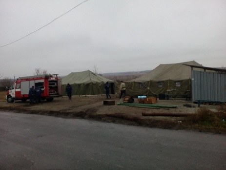 Госслужба по ЧС: Спасатели развернули пункты обогрева на контрольных пунктах въезда-выезда в Донецкой области