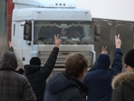 Координатор дальнобойщиков РФ Гуляев: Госдума рассмотрит запрет проведения акций протеста на дорогах