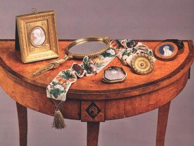 Из мемуаров Каретниковой: Племянница прославленного певца Утесова была страстным коллекционером антиквариата