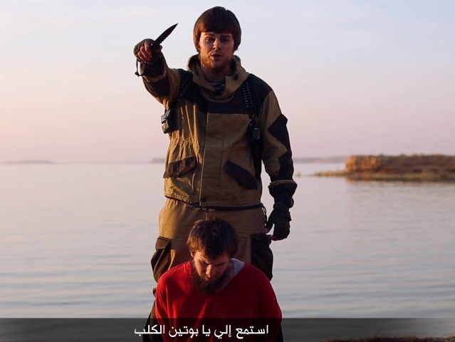 Боевики ИГИЛ опубликовали видео, на котором обезглавили "российского шпиона"