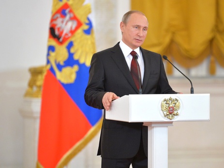 Путин прилетел в оккупированный Крым для сдачи первой очереди энергомоста