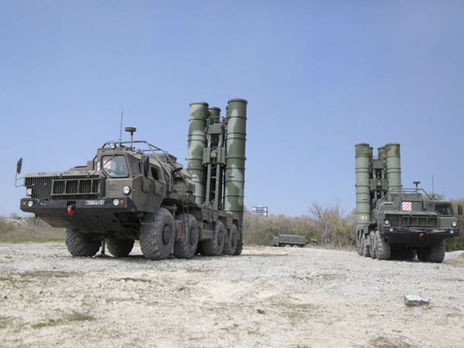 В оккупированном Крыму прошли учения с применением комплексов С-400 и 