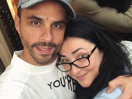 Лолита рассталась с мужем