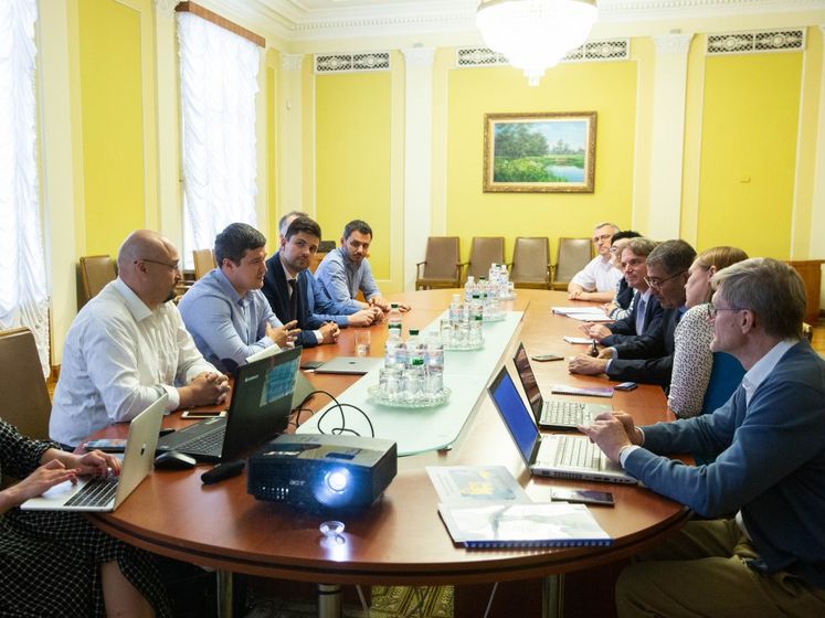 Советник Зеленского Федоров обсудил с представителями Всемирного банка проект обеспечения украинцев широкополосным интернетом