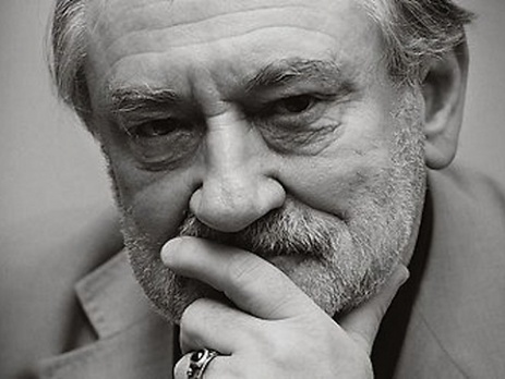 Процесс создания монумента Ступке показали в коротком ролике. Видео