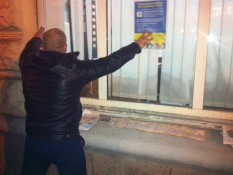 Матиос: В Харькове задержан старший следователь фискальной службы, который получил взятку в размере 45 тыс. грн