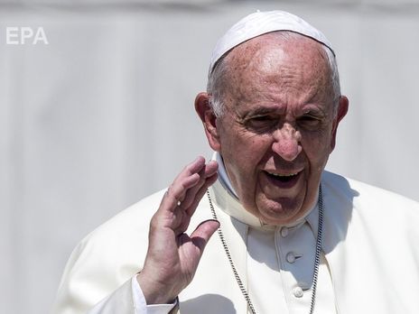 ﻿Папа римський назвав події в Україні гібридним конфліктом, посилюваним пропагандою та маніпуляціями