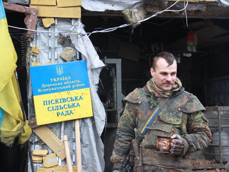 Пресс-центр АТО: Боевики 11 раз открывали огонь по позициям украинских войск на Донбассе
