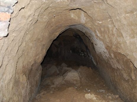 ﻿В Одеській області п'ятеро людей приблизно добу блукали в катакомбах