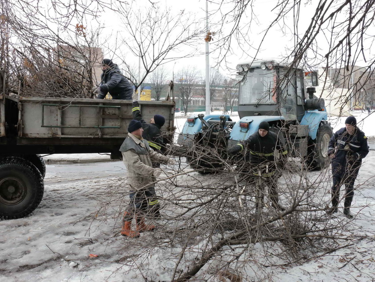 Под Харьковом в знак протеста против отсутствия электричества жители перекрывали дорогу