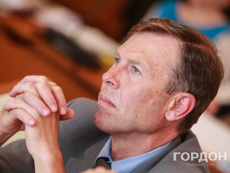 Сергей Соболев предложил Кабмину внести полный текст проекта госбюджета или уйти в отставку