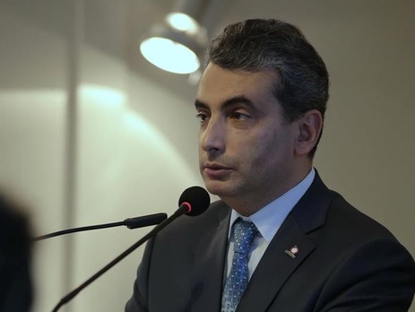 Шлосберг баллотируется в лидеры российской оппозиционной партии 