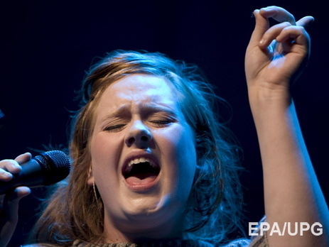 Адель обвинили в плагиате