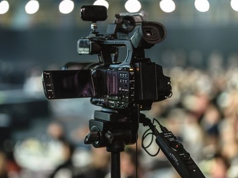 Нацсовет по вопросам телевидения и радиовещания обещает в ближайшее время отреагировать на анонс телемоста между NewsOne и 