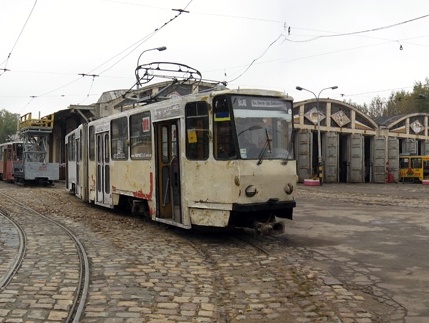 Во Львове из-за повреждения электрокабелей остановились все трамваи