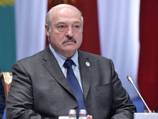 ﻿Лукашенко "абсолютно підтримує" пропозиції Зеленського щодо зустрічі з Путіним у Мінську за участю лідерів США, Великобританії, Німеччини та Франції