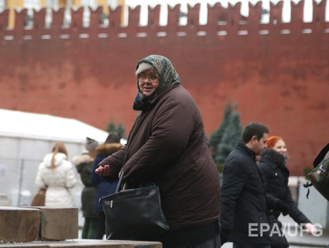 Bloomberg: Путин в последние месяцы часто обсуждал со своими помощниками падение уровня жизни в России