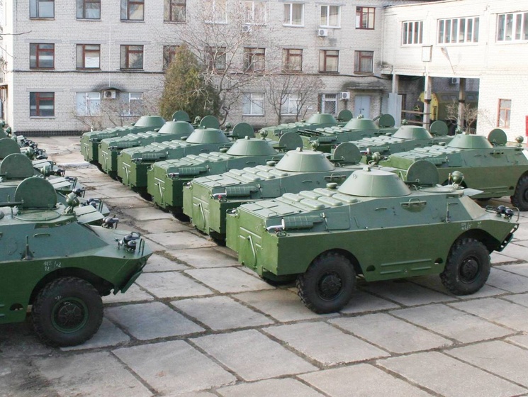 Николаевский бронетанковый завод передал Вооруженным силам Украины партию бронированных дозорных машин БРДМ-2