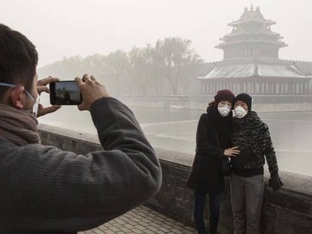 The Huffington Post: Смог превратил Пекин в город из фильмов ужасов 