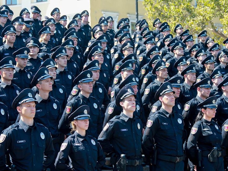 Деканоидзе: Патрульная полиция заработает в 29 городах к июню 2016 года 