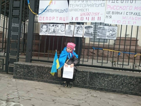 Активисты хотят выразить свой протест против росийской агрессии и привлечь внимание к нарушениям прав человека