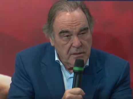 Режиссер Стоун представил фильм 