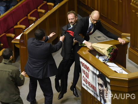 Лещенко: Барну исключили из фракции Блока Петра Порошенко