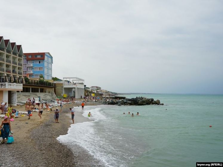 В Крыму на берег вынесло тело мужчины с гирей на шее, погибший оказался крымскотатарским предпринимателем