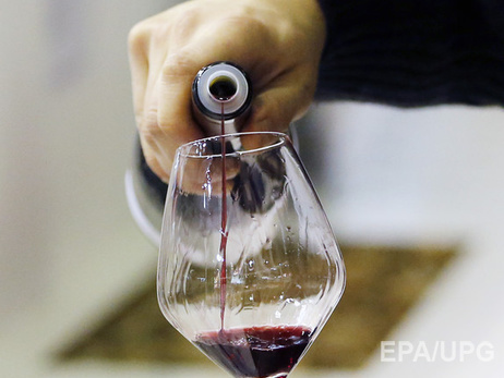 Оккупационные власти Симферополя отменили запрет на продажу алкоголя