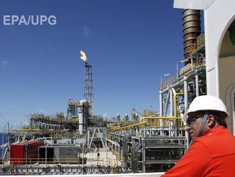 Цена на нефть Brent закрепилась на отметке ниже $38 за баррель