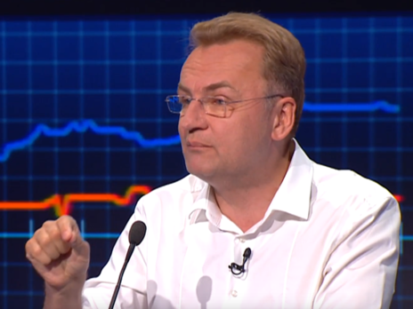 Садовый: Телемост возможен, если наша студия в Симферополе, а Путин включается из Гааги 