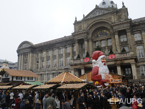 Полиция нашла в смартфоне одного из организаторов терактов в Париже фото Бирмингема – СМИ