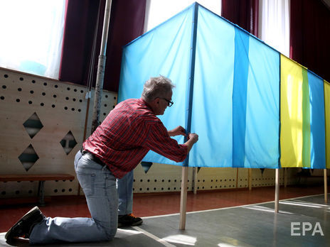 Уровень доверия к Зеленскому составляет 65% – соцопрос