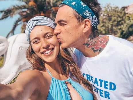 ﻿Тодоренко показала весільну фотосесію з Топаловим