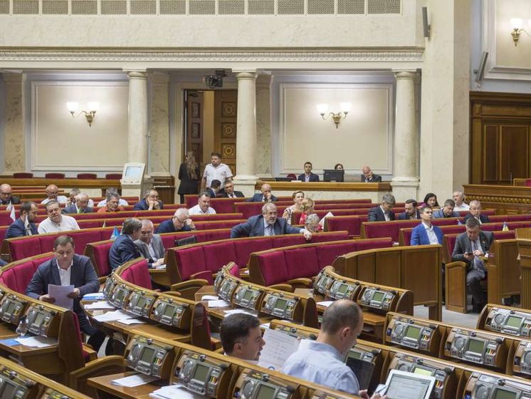 Рада сегодня заслушает доклад Нацсовета по вопросам телерадиовещания о ситуации в украинском медиапространстве