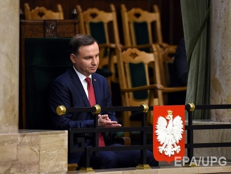 Дуда прилетел в Украину