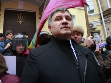 Аваков: Всех задержанных евромайдановцев отпустят